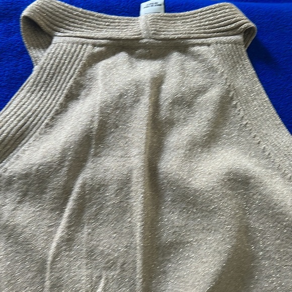 White House Black Market Gold Top Size S NWT - Picture 7 of 7